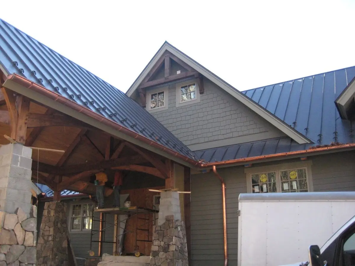 Craftsman Roofing team delivering quality roofing work in Mansfield Hollow